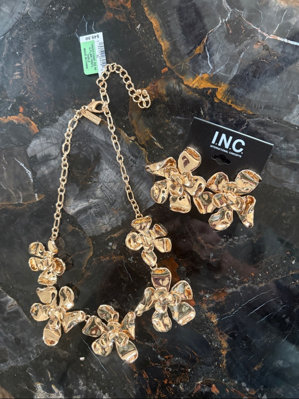 INC International Concepts Shiny Gold Hawaiian Floral Necklace & Earrings Set